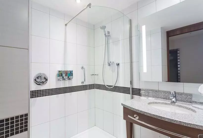 Отель Hampton By Hilton Voronezh