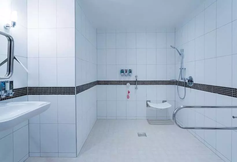 Отель Hampton By Hilton Voronezh