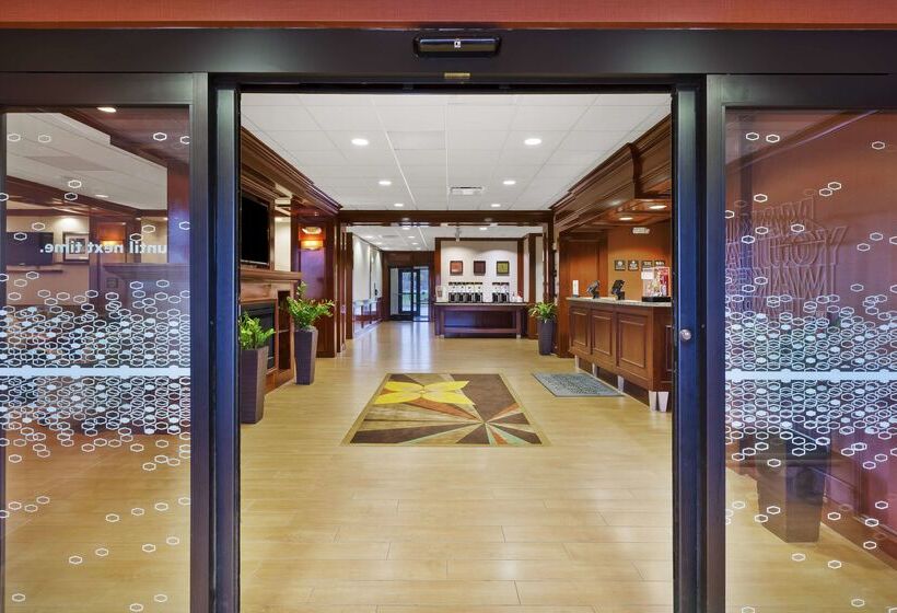 ホテル Hampton Inn Detroit/southgate