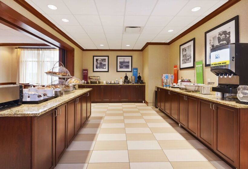 ホテル Hampton Inn Detroit/southgate