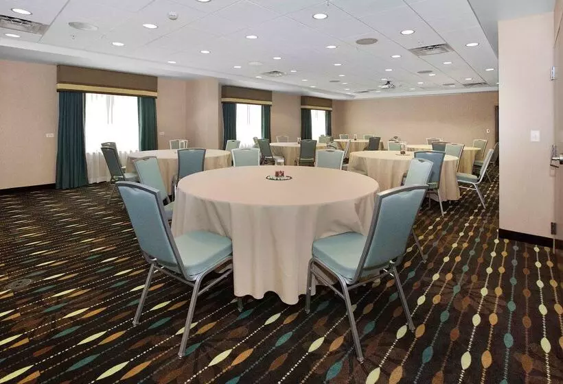 ホテル Hampton Inn Pittsburgh Bridgeville