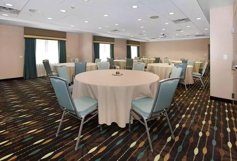 ホテル Hampton Inn Pittsburgh Bridgeville