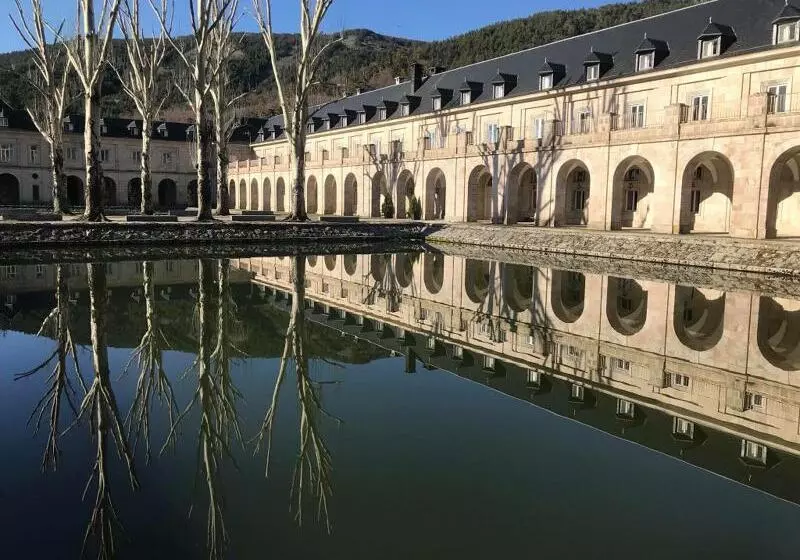 ホテル Hospederia Santa Cruz