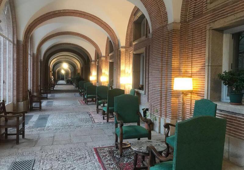 فندق Hospederia Santa Cruz