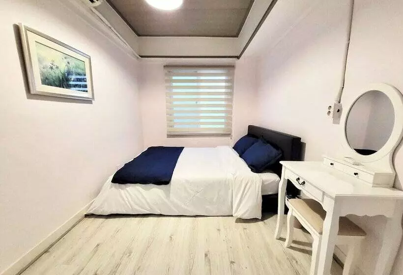 فندق Nampo Hill Guesthouse