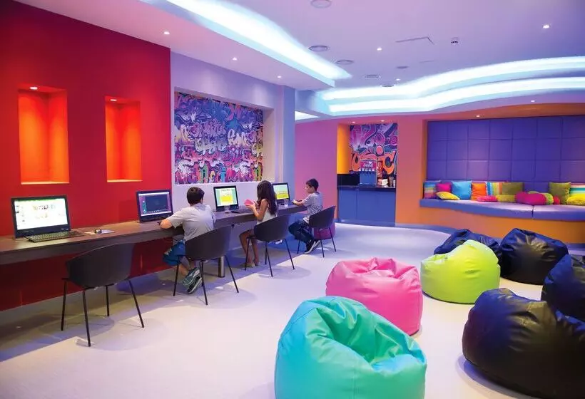 فندق Olympic Lagoon Resort Paphos