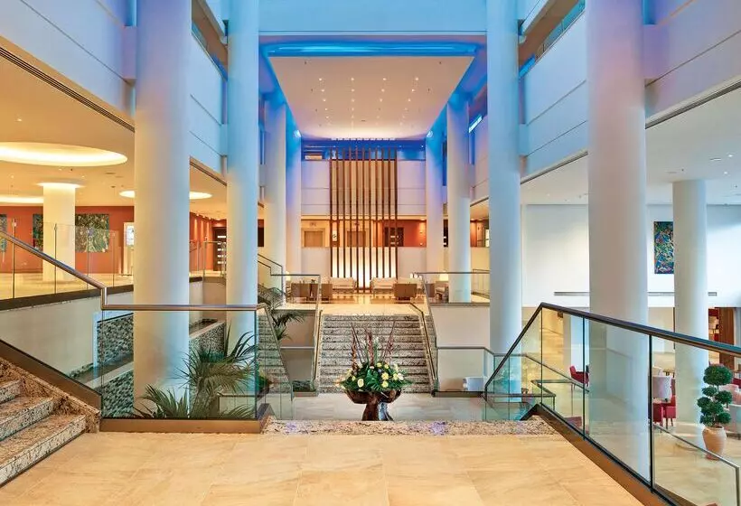 فندق Olympic Lagoon Resort Paphos