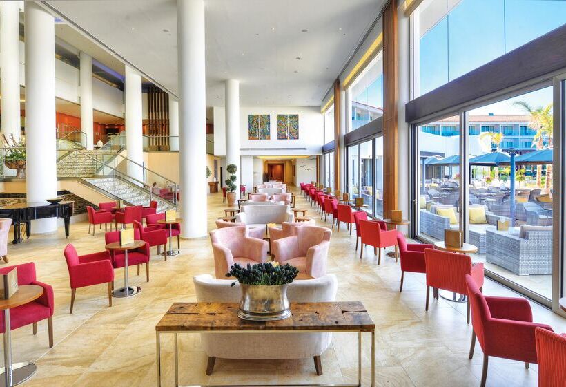 هتل Olympic Lagoon Resort Paphos