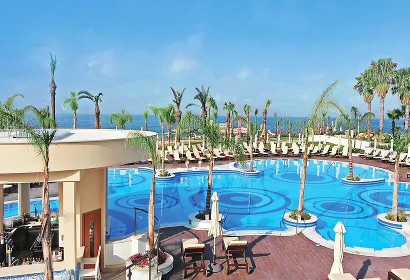 فندق Olympic Lagoon Resort Paphos