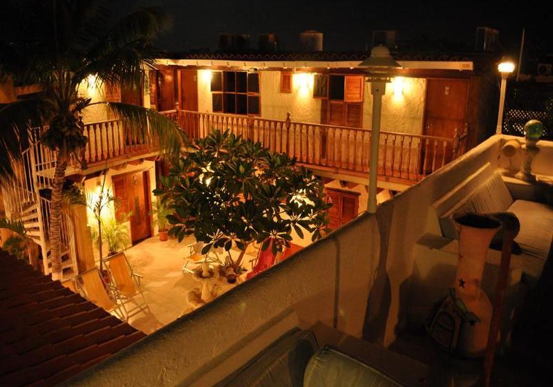 هتل Posada Acquamarina