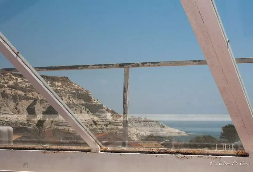 ホテル Puntamajata