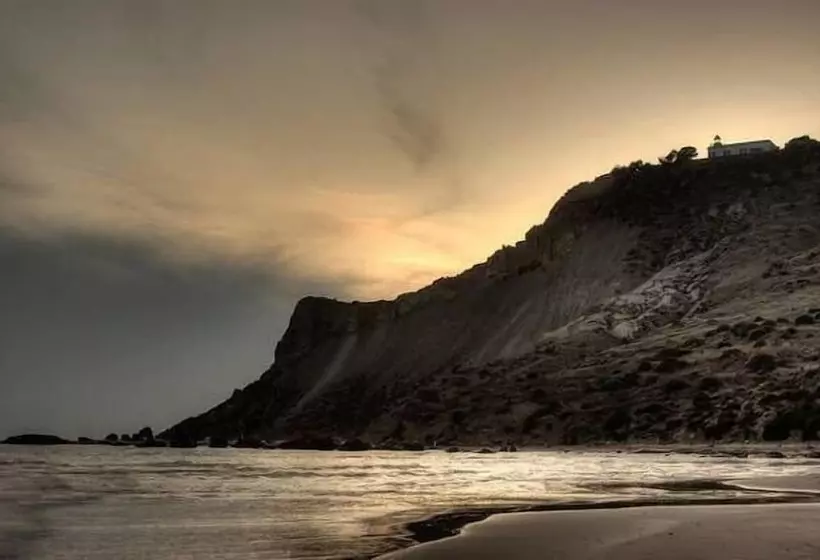 ホテル Puntamajata