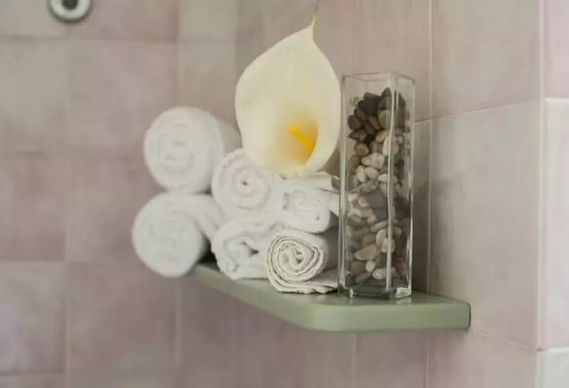 ホテル Puntamajata