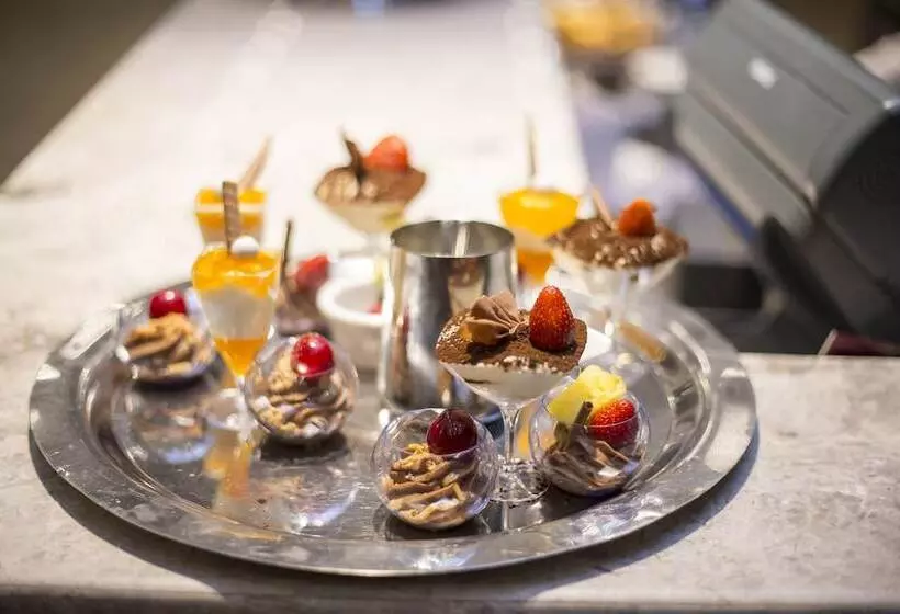 هتل Sheraton Batumi