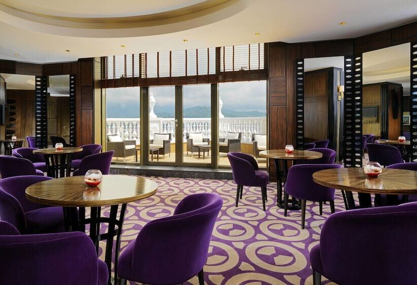 בית מלון כפרי Sheraton Batumi