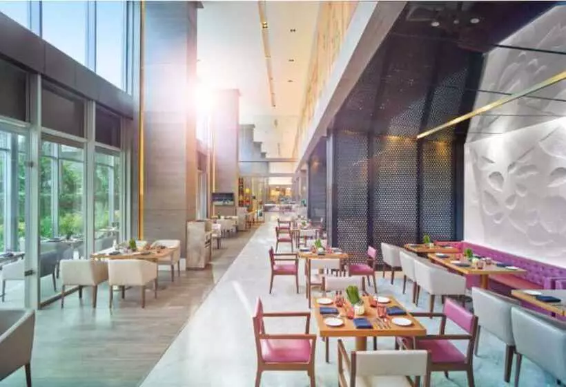 Отель Vivanta Kolkata Em Bypass