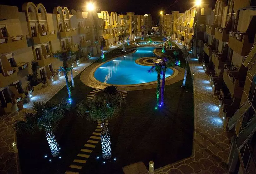 Резиденция The Dunes Resort Apartments