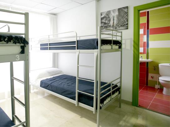 The Hub 4you Hostel & Bar