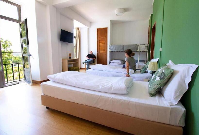 Wot Sintra Sarrazola