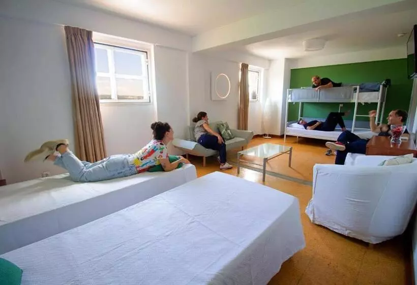 Wot Sintra Sarrazola