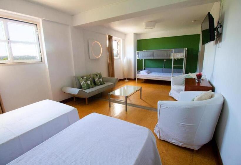 Wot Sintra Sarrazola