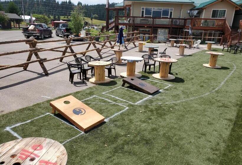 Hostel Buffalo Lodge Of Bigfork