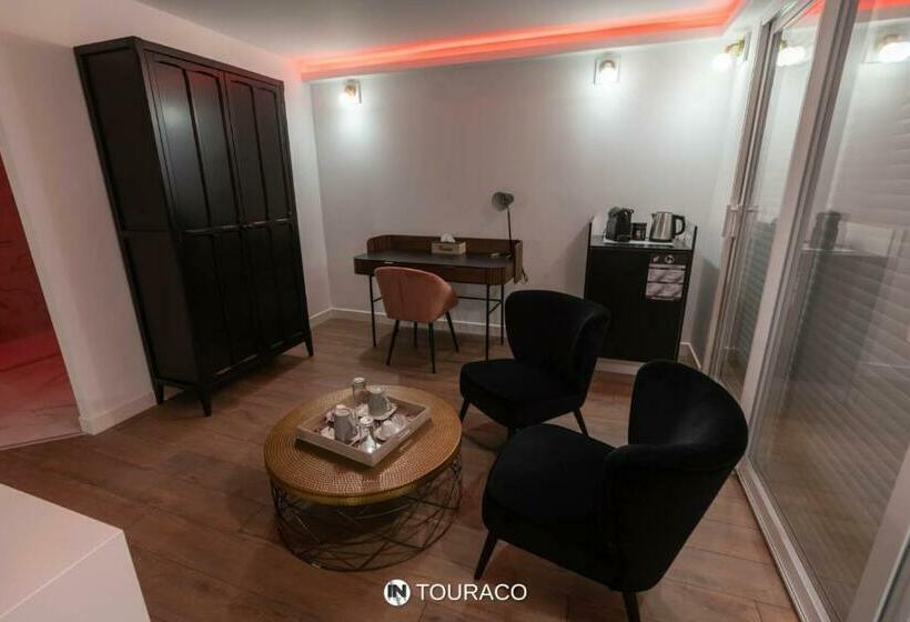 住宿加早餐  Touraco