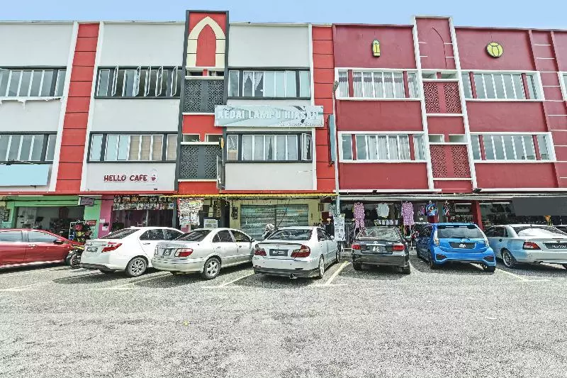 Hotelli Oyo 90431 Cz