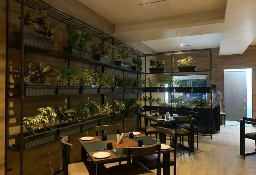 ホテル Padmawati Grand
