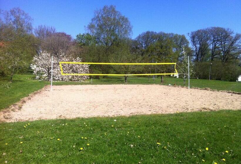 Пансион Katrinebergs Folkhögskola B&b