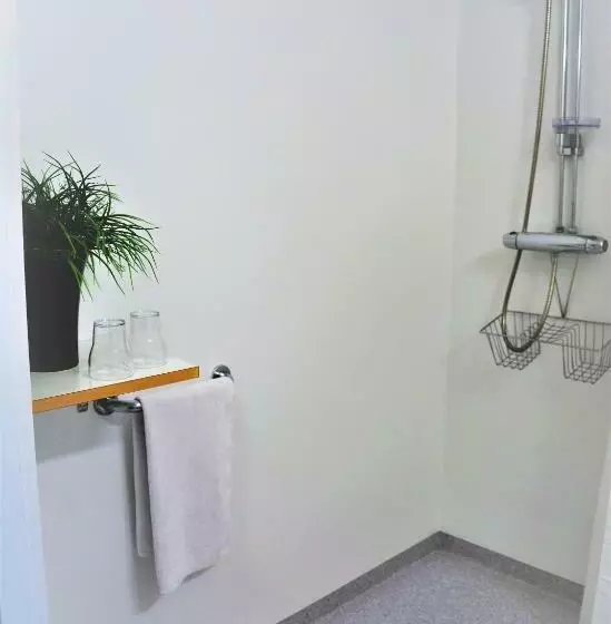 Majatalo Katrinebergs Folkhögskola B&b