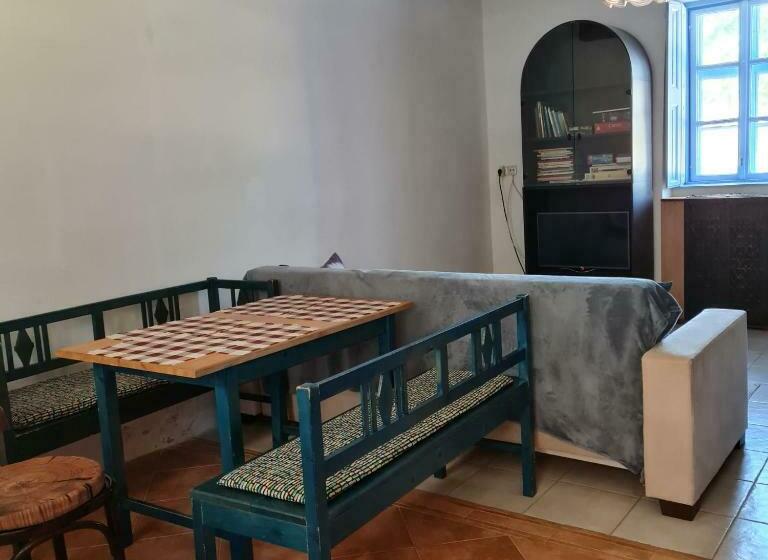 بنسيون Pusztaszil Vendègház