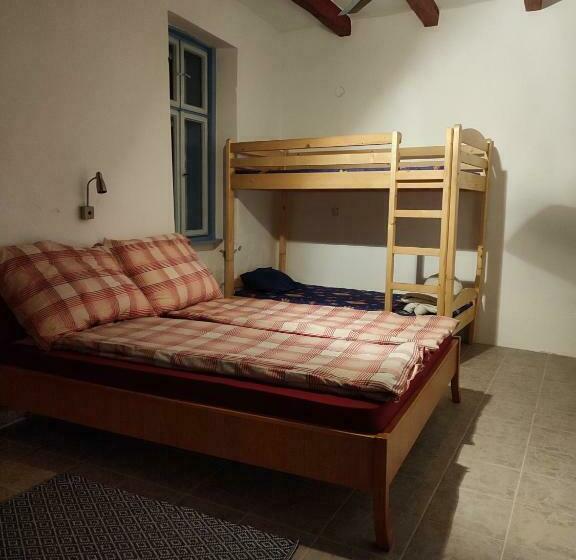 بنسيون Pusztaszil Vendègház