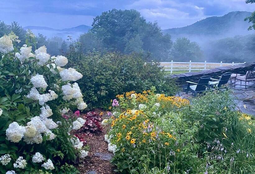 호스텔 Wild Trails Farm