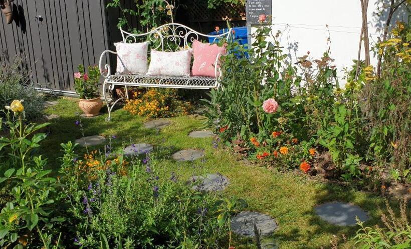 Bed and Breakfast Marie La Fée Endormie,  Breizh Buffet  & Balnéo