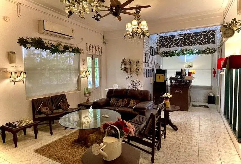 ホテル Kakaku The Guest House