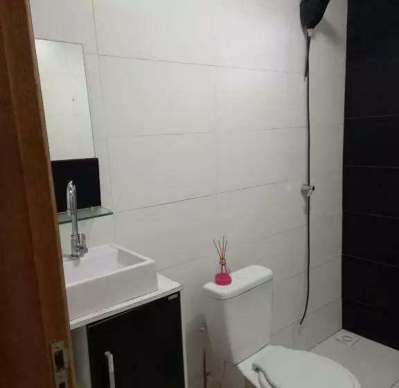 ペンション Pousada Encantos Da Montanha