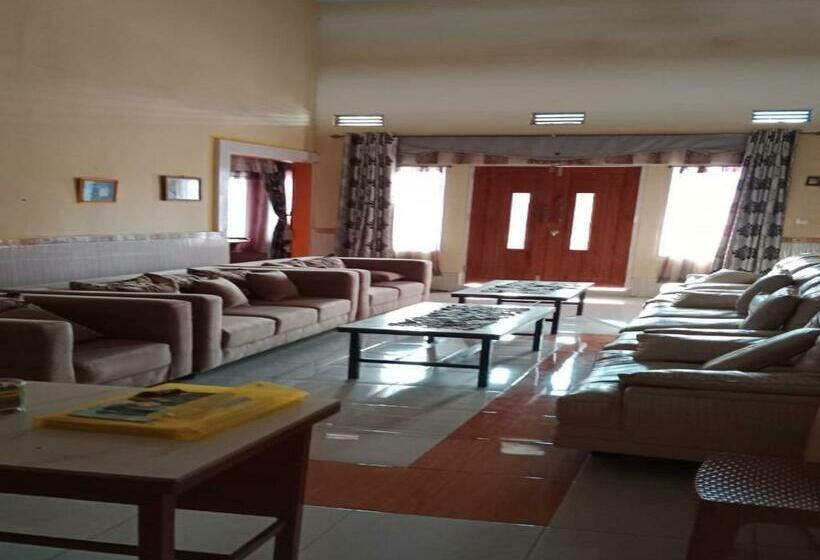 Пансион Wisma Tenrisannae