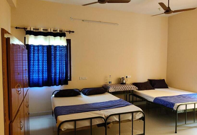 Albergue Sundaram Rooms