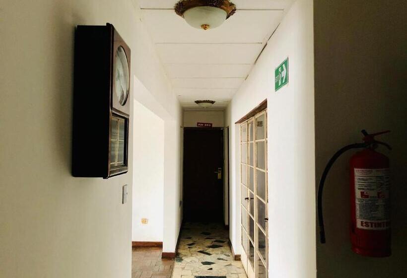 هتل Grace Lodge Onitsha