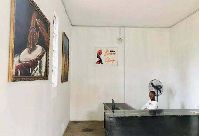 هتل Grace Lodge Onitsha