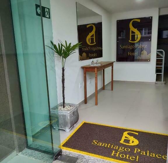 Hotel Santiago Palace