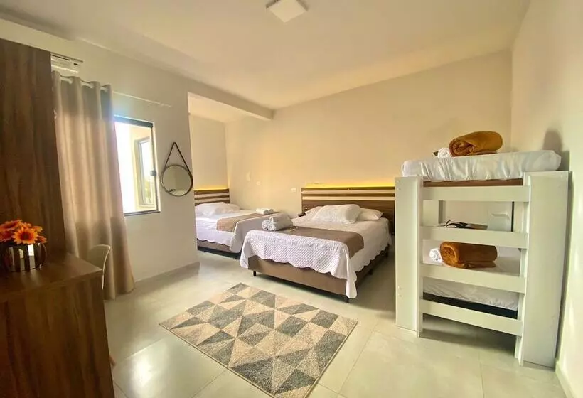 پانسیون Pousada Villa Vantino