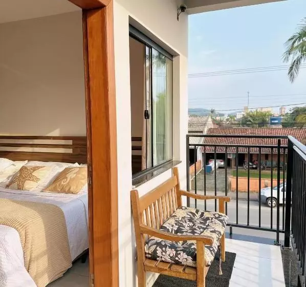 پانسیون Pousada Villa Vantino