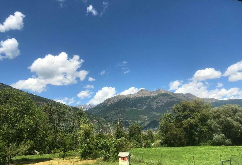 بنسيون Villa Kate Alloggio Ad Uso Turistico Vda Gressan 0161