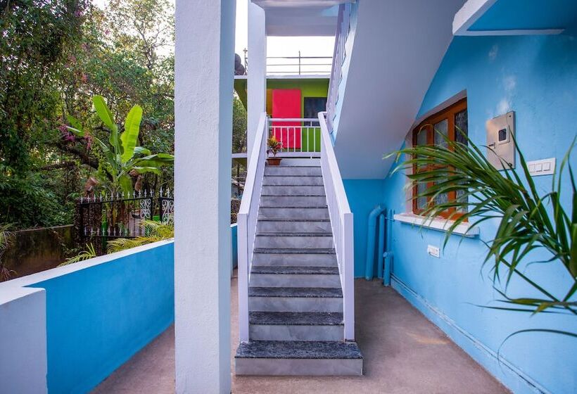 פנסיון Whiteboard Homes Siolim