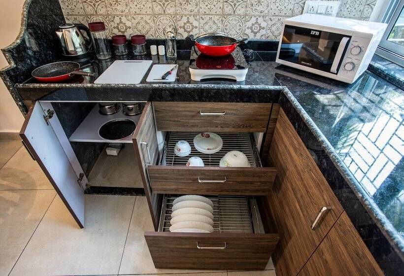 פנסיון Whiteboard Homes Siolim