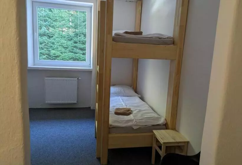 Retkeilymaja Chata   Dom Horskej Služby Jasna