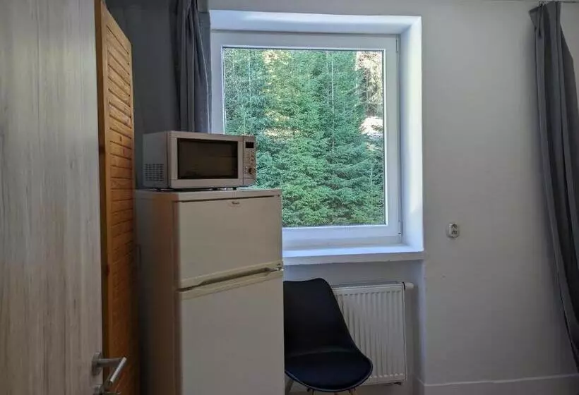 Retkeilymaja Chata   Dom Horskej Služby Jasna