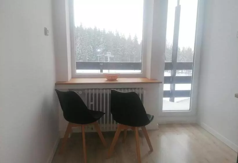 Retkeilymaja Chata   Dom Horskej Služby Jasna